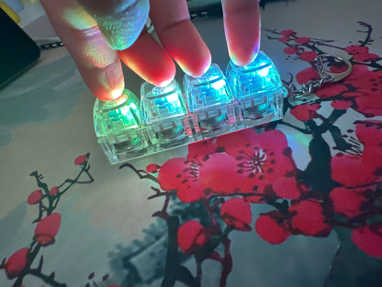 KeyZen™ – Mini Teclado Anti-Estrés